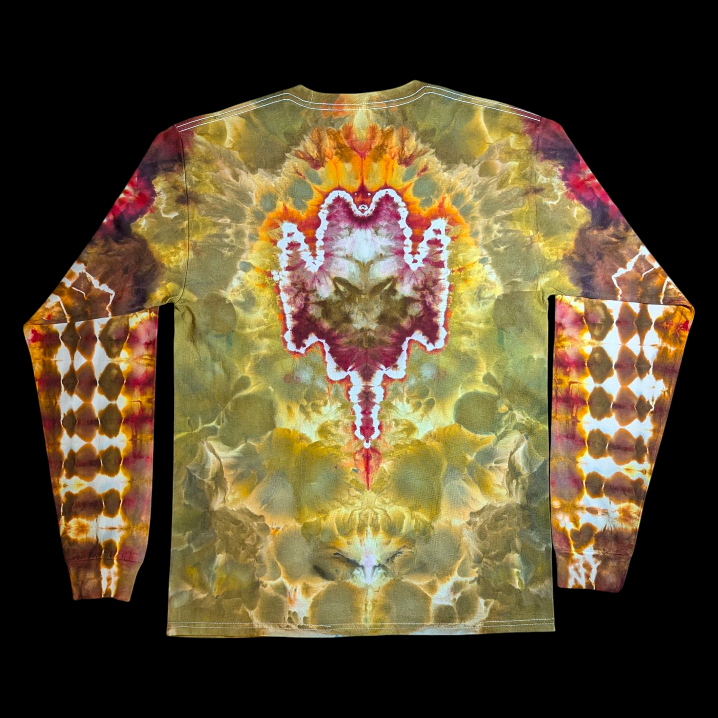 Crawling Through - Medium Long Sleeve